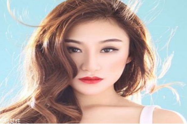 如何瘦臉呢 瘦臉應該吃什么呢 如何瘦臉呢 瘦臉應該吃什么呢