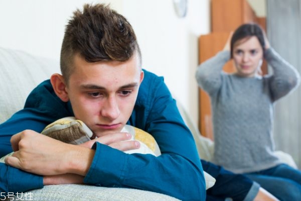 怎樣知道男人婚后對自己怎么樣 婚前教你怎么看男人