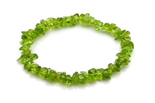 綠柱石應該怎么保養(yǎng)呢 綠柱石應該怎么佩戴呢