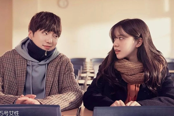 談戀愛可以一起做哪些事 剛戀愛的情侶應該怎么相處 談戀愛可以一起做哪些事 剛戀愛的情侶應該怎么相處