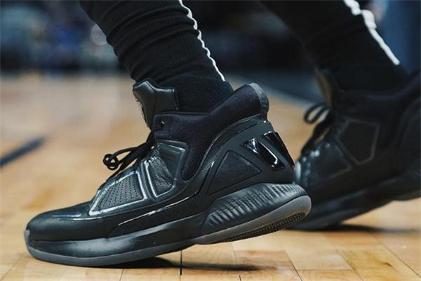 羅斯10和pg3哪個(gè)好 羅斯10和pg3對比測評 羅斯10和pg3哪個(gè)好 羅斯10和pg3對比測評