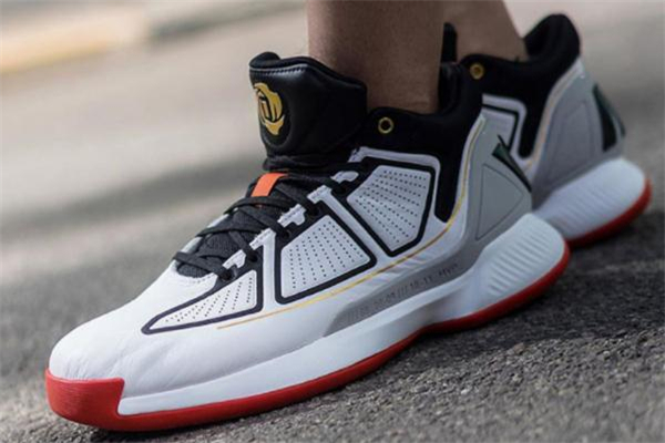 阿迪達斯羅斯10耐磨嗎 羅斯10能打水泥地嗎 阿迪達斯羅斯10耐磨嗎 羅斯10能打水泥地嗎