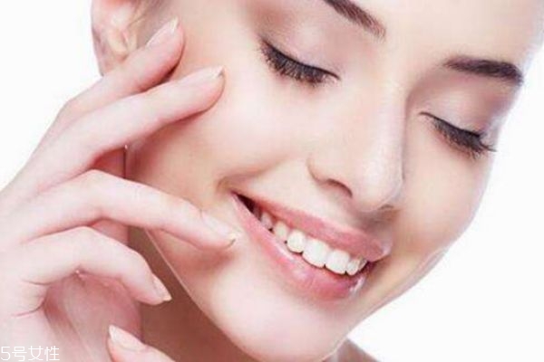 干性皮膚長斑怎么辦 干性皮膚怎么祛斑 干性皮膚長斑怎么辦 干性皮膚怎么祛斑