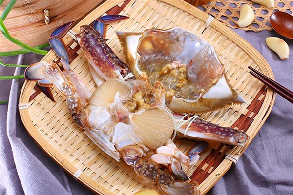 梭子蟹可以生吃嗎 梭子蟹生吃的做法 梭子蟹可以生吃嗎 梭子蟹生吃的做法