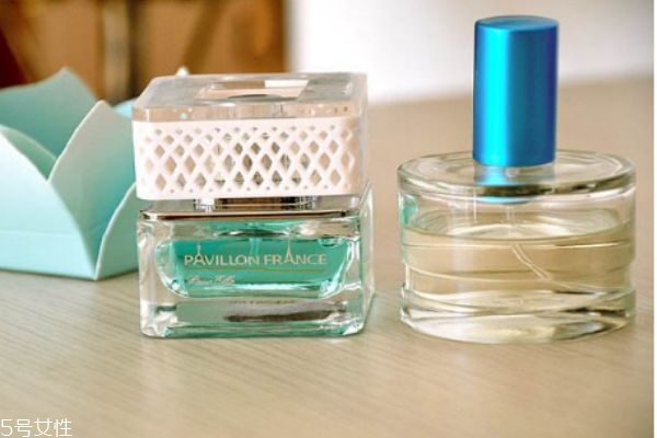 玫琳凱適合什么膚質(zhì)人群呢 玫琳凱的明星產(chǎn)品有什么呢 玫琳凱適合什么膚質(zhì)人群呢 玫琳凱的明星產(chǎn)品有什么呢