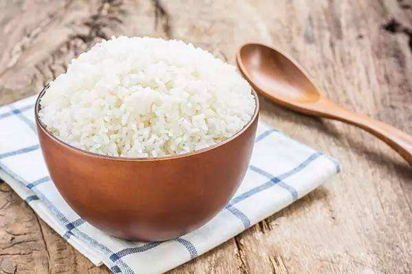 長(zhǎng)期不吃米飯的危害 米飯中有哪些營(yíng)養(yǎng)