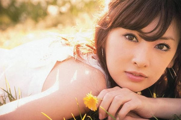 碰到喜歡的男生怎么打招呼 怎么打招呼顯大方 碰到喜歡的男生怎么打招呼 怎么打招呼顯大方