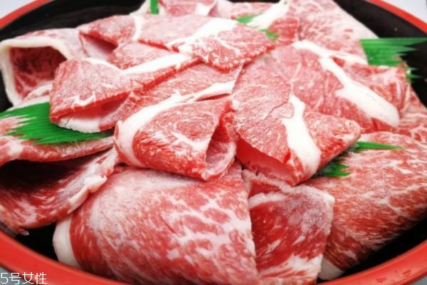 牛肉生吃會(huì)有寄生蟲(chóng)嗎 牛肉如何處理才能生吃