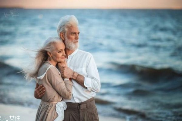 如何維護(hù)婚姻關(guān)系 夫妻增進(jìn)感情的小技巧 如何維護(hù)婚姻關(guān)系 夫妻增進(jìn)感情的小技巧