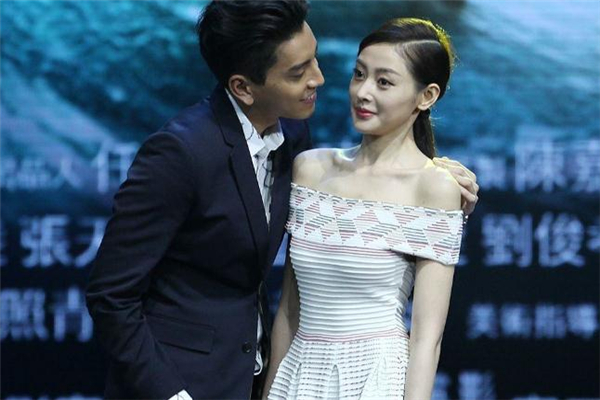 情侶關系中的男女差異 男人最在乎女人哪里