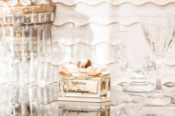 香膏和香水的區(qū)別 香膏怎么用