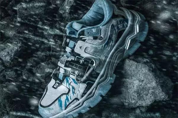 匹克攀登者聯(lián)名發(fā)售時(shí)間 匹克態(tài)極攀登者貨量 匹克攀登者聯(lián)名發(fā)售時(shí)間 匹克態(tài)極攀登者貨量