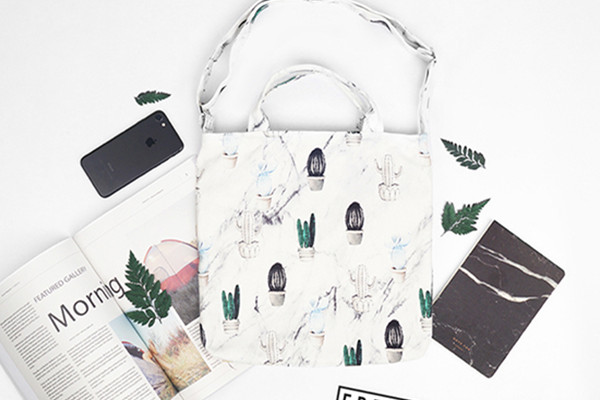 帆布包臟了怎么洗 洗帆布包的小技巧 帆布包臟了怎么洗 洗帆布包的小技巧