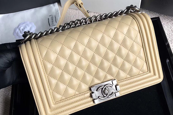 皮包包邊磨損修補(bǔ)方法 皮包包掉皮修補(bǔ)方法 皮包包邊磨損修補(bǔ)方法 皮包包掉皮修補(bǔ)方法