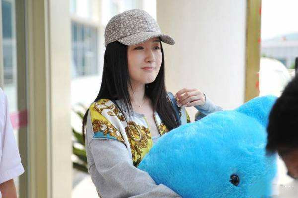 斑禿是什么原因造成的 治療斑禿的方法 斑禿是什么原因造成的 治療斑禿的方法