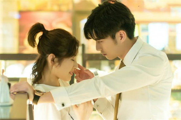 女生說上班累了怎么回復(fù) 女生說上班累怎么安慰 女生說上班累了怎么回復(fù) 女生說上班累怎么安慰