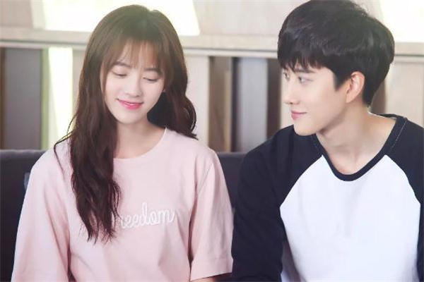 女朋友哭了怎么哄 戀愛(ài)中的女生為什么容易哭