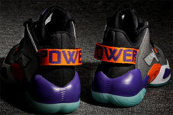 李寧空襲6實(shí)戰(zhàn)測(cè)評(píng) 空襲6腳感怎么樣 李寧空襲6實(shí)戰(zhàn)測(cè)評(píng) 空襲6腳感怎么樣