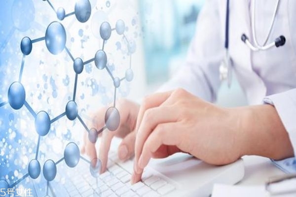 咳嗽為什么晚上會(huì)加重 夜間快速止咳的方法 咳嗽為什么晚上會(huì)加重 夜間快速止咳的方法