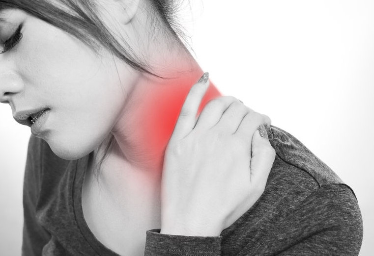 頸椎病的日常預防 久坐辦公族怎樣預防頸椎病