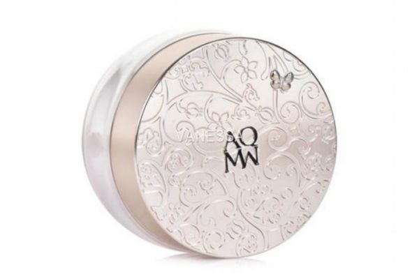 干皮定妝用什么好 定妝用散粉好還是粉餅好 干皮定妝用什么好 定妝用散粉好還是粉餅好