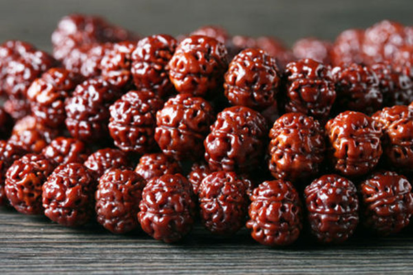 如何選購金剛菩提子手鏈 金剛菩提子手鏈一般是幾顆 如何選購金剛菩提子手鏈 金剛菩提子手鏈一般是幾顆