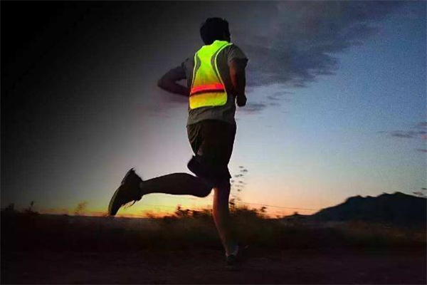 跑步和hiit哪個減肥效果好 跑步和hiit哪個更減脂 跑步和hiit哪個減肥效果好 跑步和hiit哪個更減脂