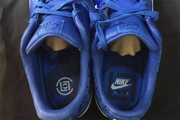 clot聯(lián)名af1藍絲綢開箱測評 clot藍絲綢會跌價嗎