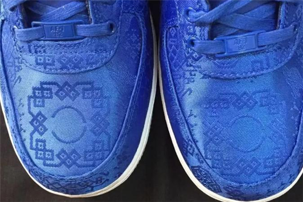 clot聯(lián)名af1藍絲綢開箱測評 clot藍絲綢會跌價嗎