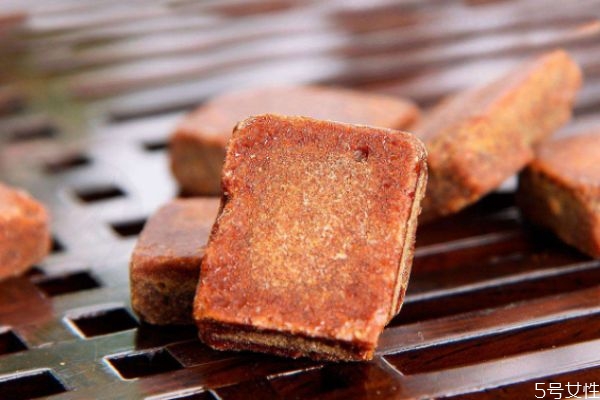 紅糖的營養(yǎng)價值有什么呢 紅糖的主要成分是什么呢 紅糖的營養(yǎng)價值有什么呢 紅糖的主要成分是什么呢