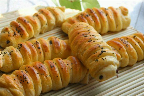 烤好的面包怎么保存 烤好的面包多久可以吃 烤好的面包怎么保存 烤好的面包多久可以吃