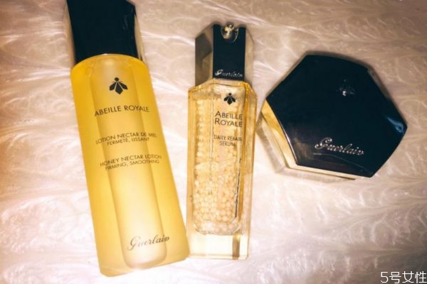 嬌蘭蜜潤柔膚水多少錢 嬌蘭帝皇蜂姿修復蜜潤柔膚水 嬌蘭蜜潤柔膚水多少錢 嬌蘭帝皇蜂姿修復蜜潤柔膚水