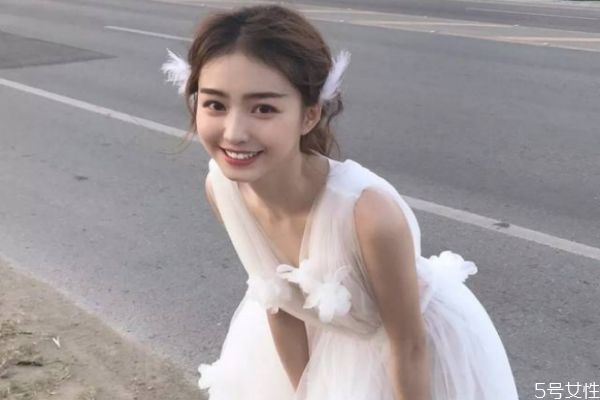 開內眼角恢復期需要多久 開內眼角會留疤嗎