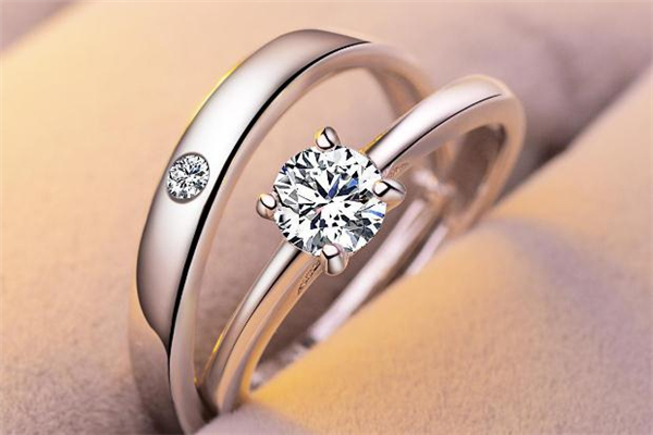 婚戒什么時候開始戴 婚戒是領證后戴還是婚禮后戴