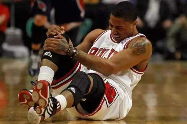 膝蓋肌肉拉傷怎么快速恢復(fù) 膝蓋肌肉拉傷多久恢復(fù) 膝蓋肌肉拉傷怎么快速恢復(fù) 膝蓋肌肉拉傷多久恢復(fù)