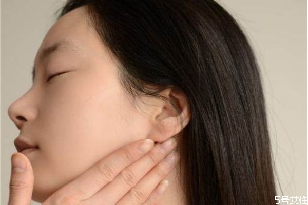 怎么瘦臉和雙下巴 瘦雙下巴的最快方法 怎么瘦臉和雙下巴 瘦雙下巴的最快方法