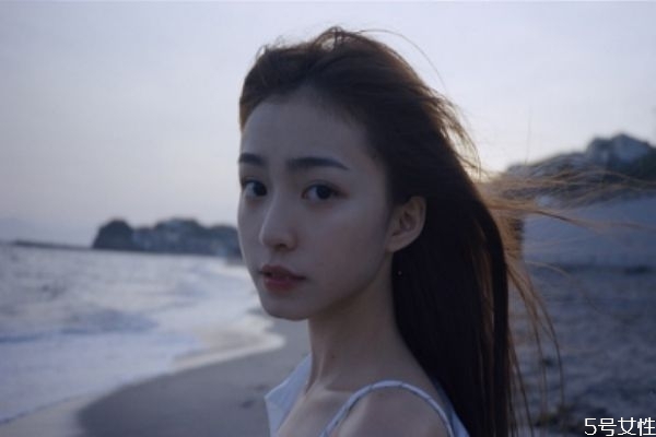 開(kāi)內(nèi)眼角疼嗎 開(kāi)內(nèi)眼角拆線(xiàn)疼嗎