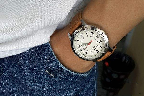 運(yùn)動(dòng)手表什么牌子好 運(yùn)動(dòng)手表選購(gòu)條件有哪些 運(yùn)動(dòng)手表什么牌子好 運(yùn)動(dòng)手表選購(gòu)條件有哪些