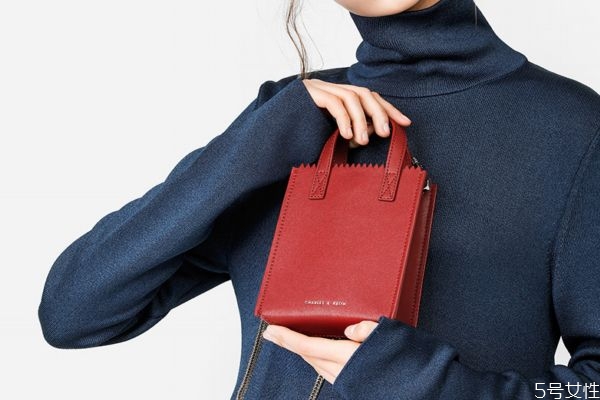 小ck包正品價格一般多少錢 小ck好不好 小ck包正品價格一般多少錢 小ck好不好