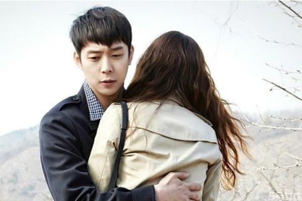 打過你的男人還愛你嗎 面相看哪些男人會打妻子 打過你的男人還愛你嗎 面相看哪些男人會打妻子