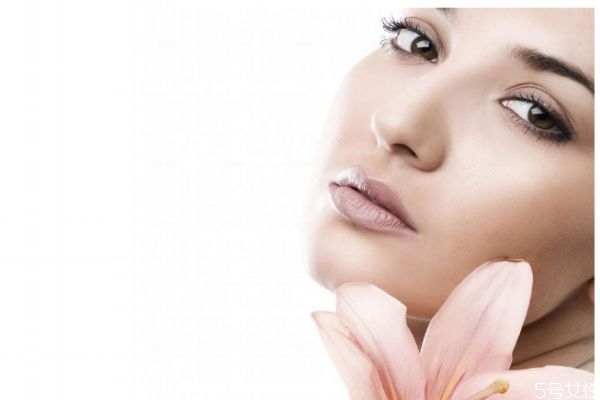 吸脂去腫眼泡手術(shù)是永久性的嗎 吸脂手術(shù)需要用麻藥嗎 吸脂去腫眼泡手術(shù)是永久性的嗎 吸脂手術(shù)需要用麻藥嗎