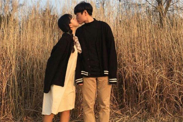 怎么問(wèn)女生要照片 女生為什么不愿意給照片