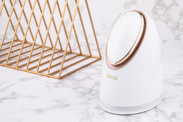 敏感肌能使用蒸臉器嗎 用蒸臉器蒸臉要隔多遠