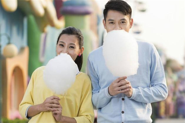 怎么和很久沒(méi)聯(lián)系的女生聊天 很久沒(méi)聯(lián)系的女生怎么聊