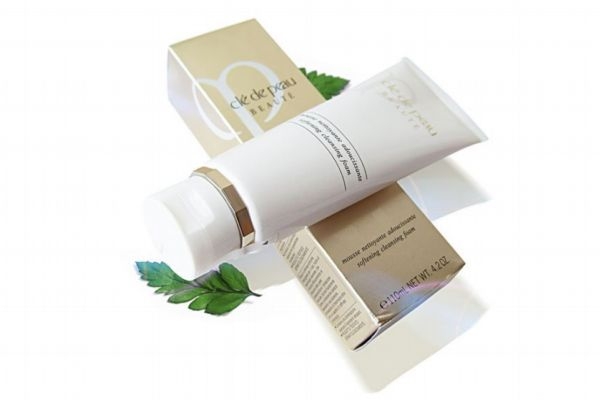 cpb和sk2是一個檔次嗎 cpb和sk2選哪個 cpb和sk2是一個檔次嗎 cpb和sk2選哪個