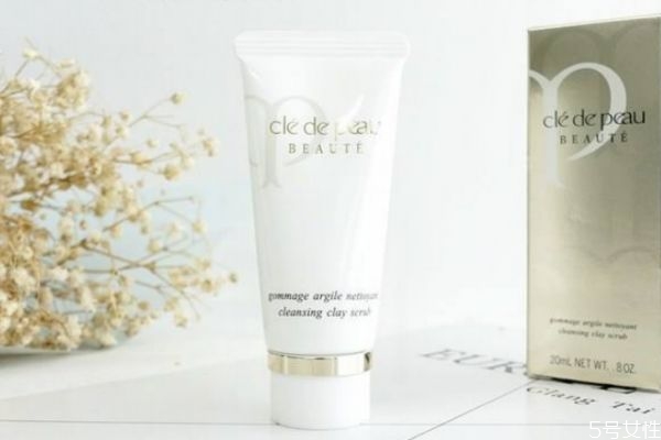 cpb和sk2是一個檔次嗎 cpb和sk2選哪個 cpb和sk2是一個檔次嗎 cpb和sk2選哪個