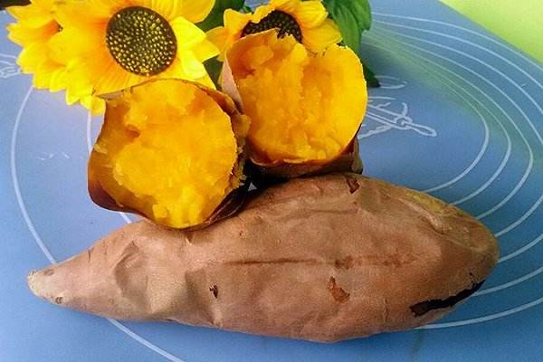 烤紅薯是長(zhǎng)的好吃還是圓的好吃 為什么長(zhǎng)紅薯的口感好