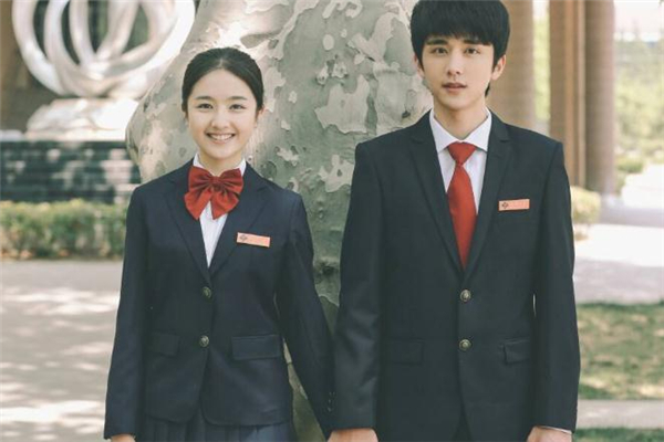 大學(xué)談戀愛要告訴家長嗎 大學(xué)談戀愛要見家長嗎 大學(xué)談戀愛要告訴家長嗎 大學(xué)談戀愛要見家長嗎