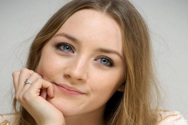 什么是色斑呢 為什么臉上會(huì)出現(xiàn)色斑呢