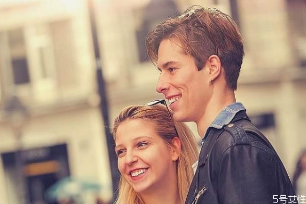 暖男一般喜歡什么女生 暖男喜歡的女生類(lèi)型